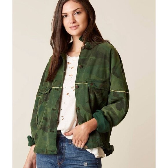 Free People Jacket Size L Camo Slouchy Military Oversized Dolman Sleeve Green - Picture 2 of 9